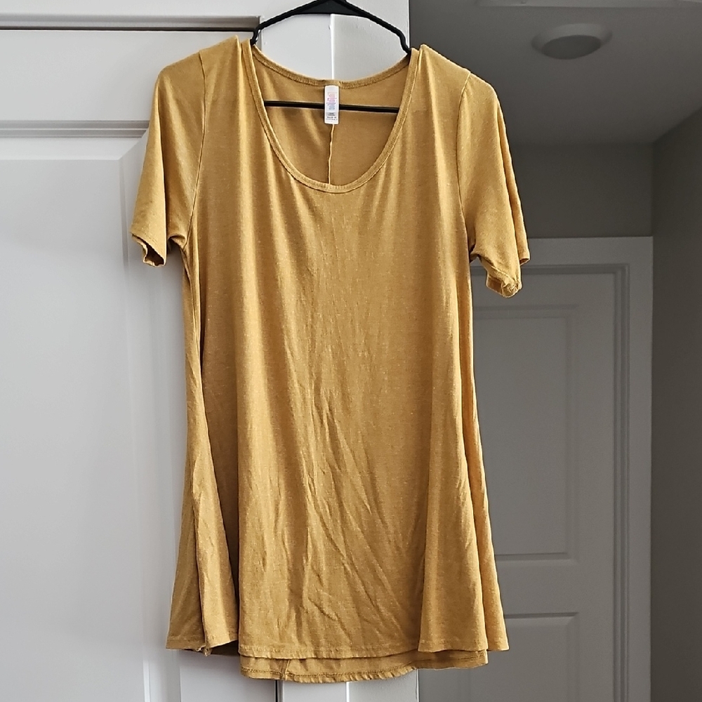 LuLaRoe Perfect T Gold Heathered Relaxed Short Sleeve Tee